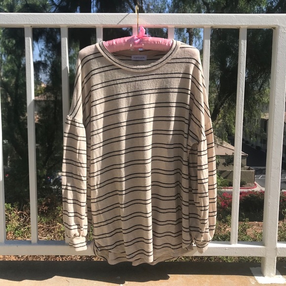 🆕Stripe knit top, NWOT. - Picture 3 of 4